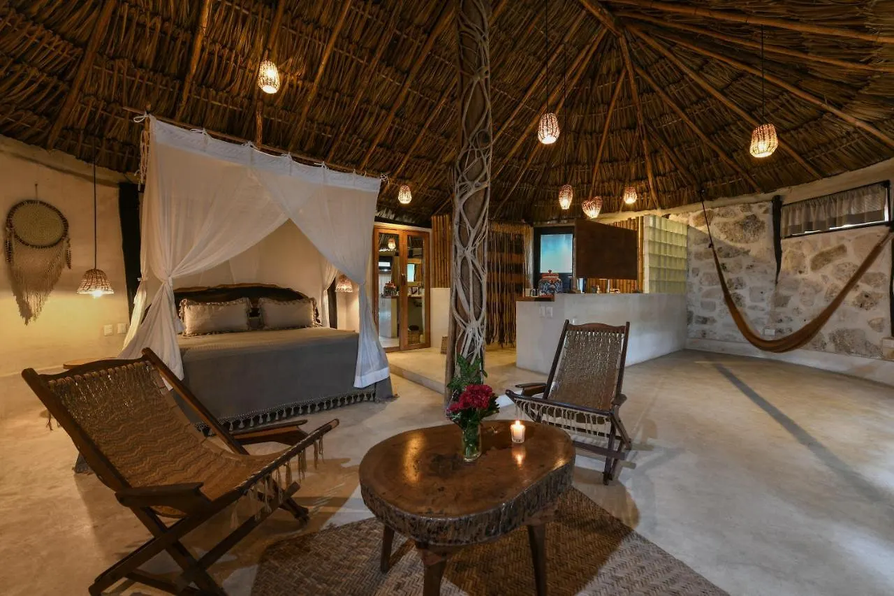 Hotel Diamante K - Inside Tulum National Park