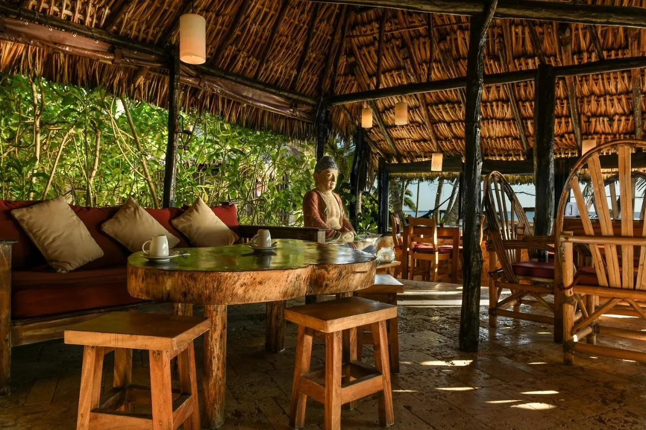 Hotel Diamante K - Inside Tulum National Park Messico