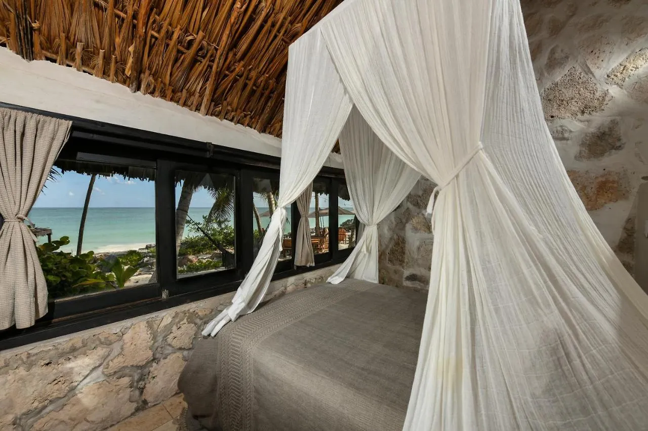 Hotel Diamante K - Inside Tulum National Park Messico