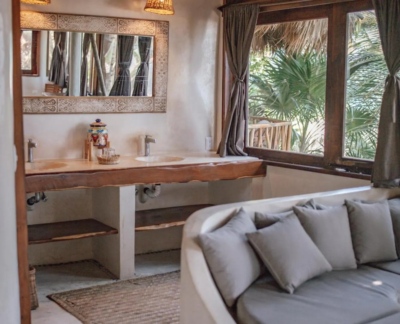 Hotel Diamante K - Inside Tulum National Park